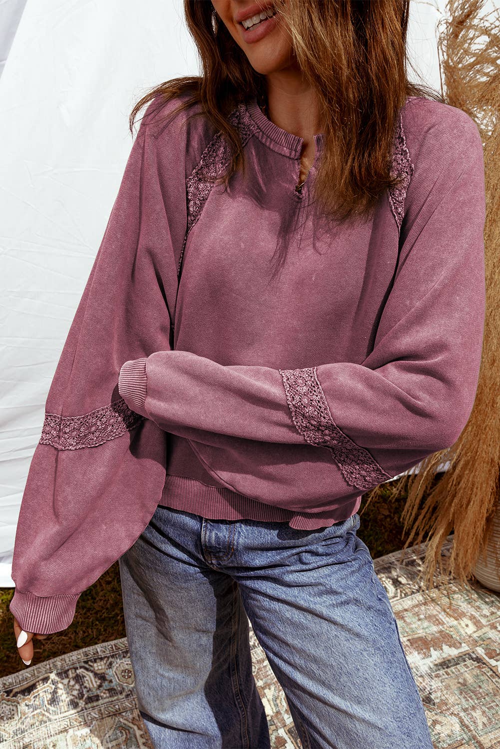 Lace Patchwork Notched Mineral Wash Baggy Sweatshirt