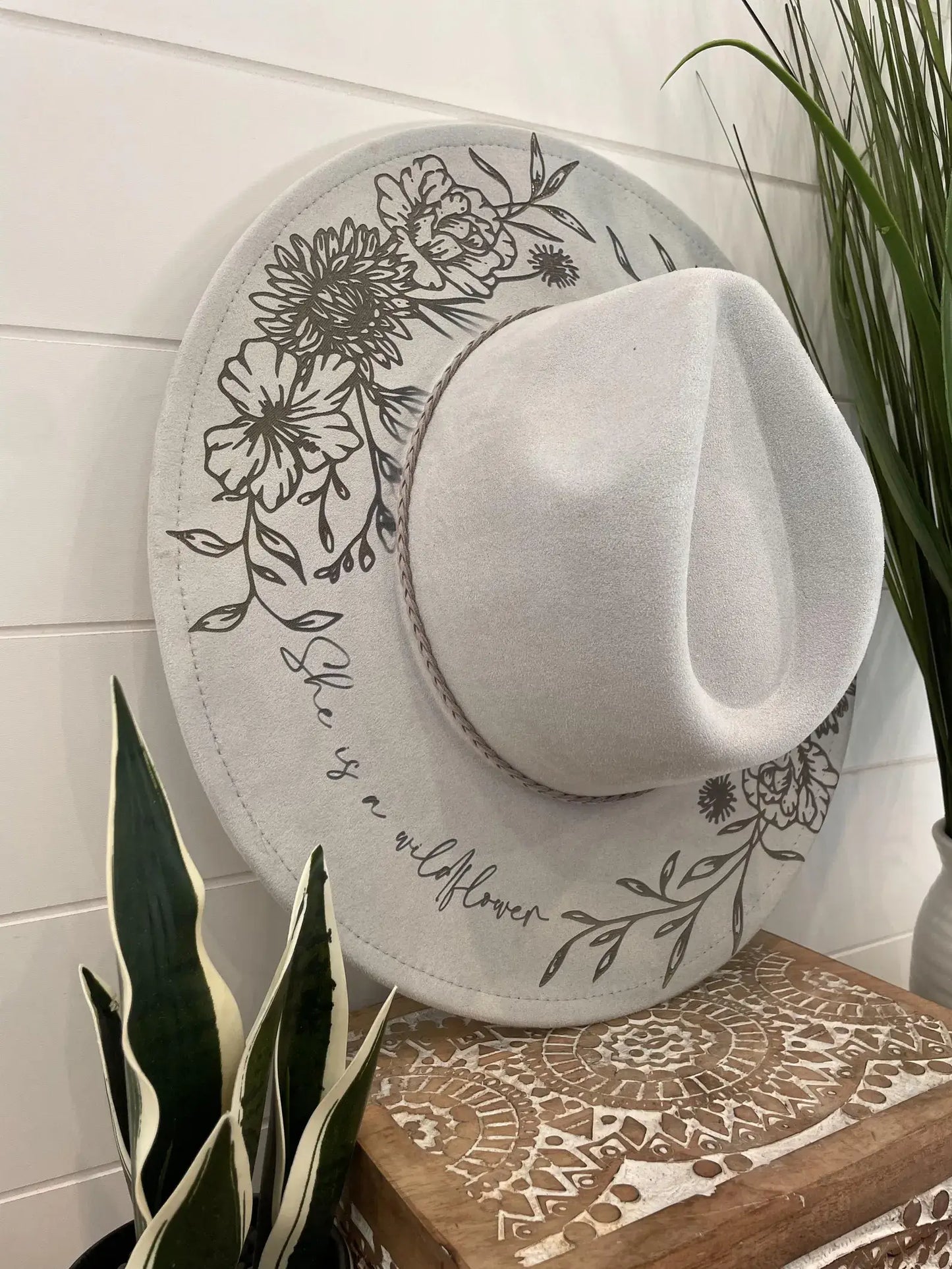 Floral Engraved Boho Hat - Gray