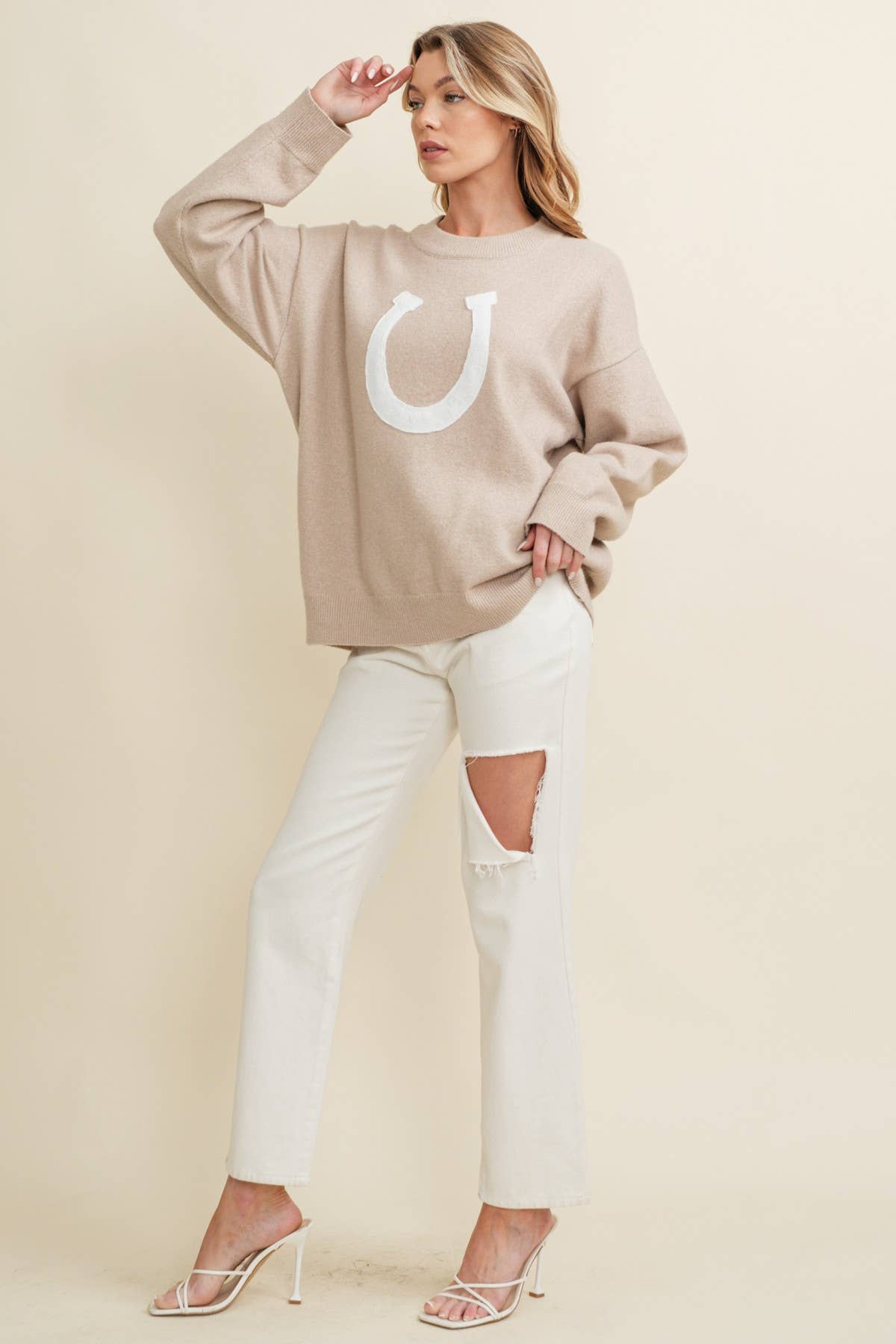 Oversized Horse Shoe Sweater