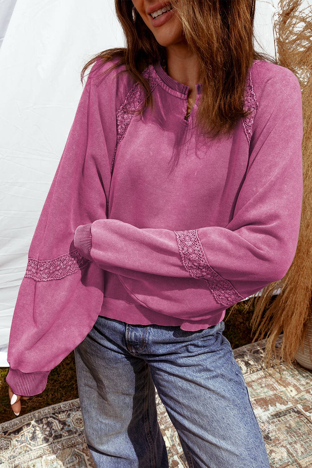 Lace Patchwork Notched Mineral Wash Baggy Sweatshirt
