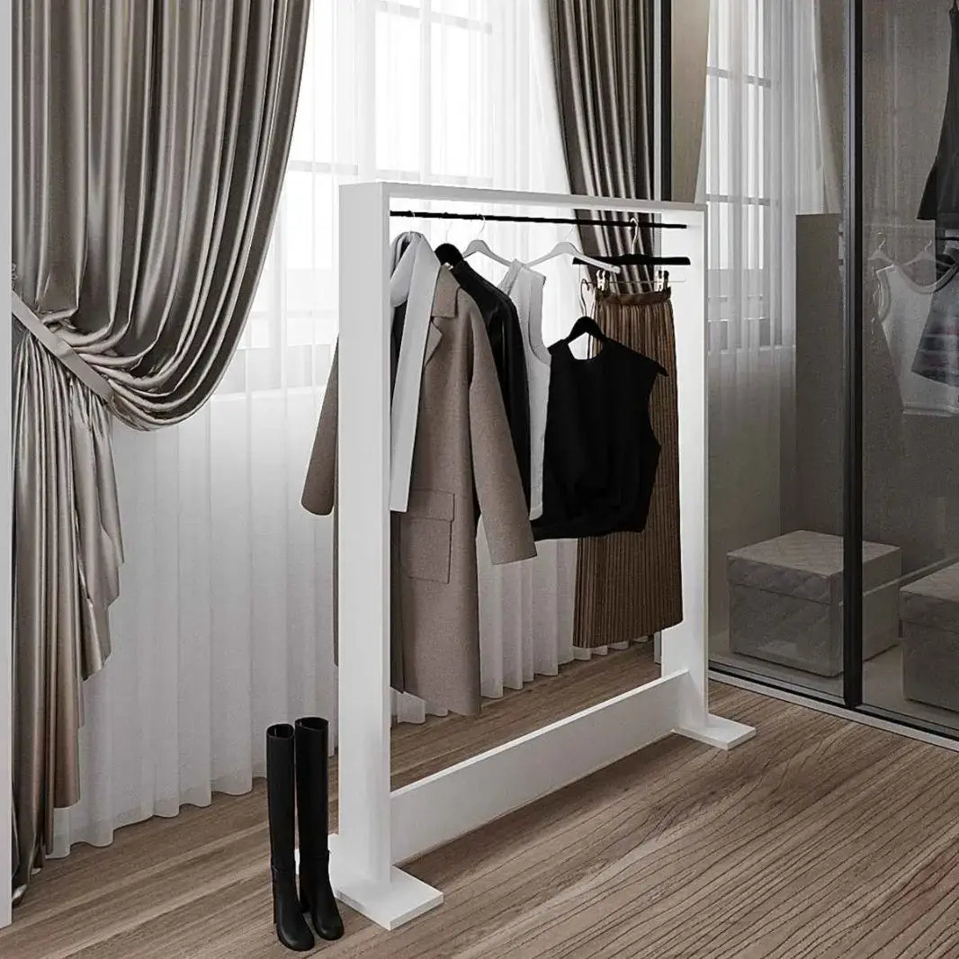 Decormet Salvitor Clothes Hanger – White