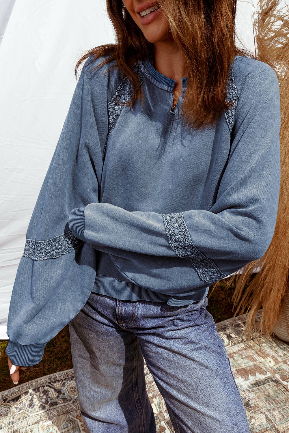 Lace Patchwork Notched Mineral Wash Baggy Sweatshirt